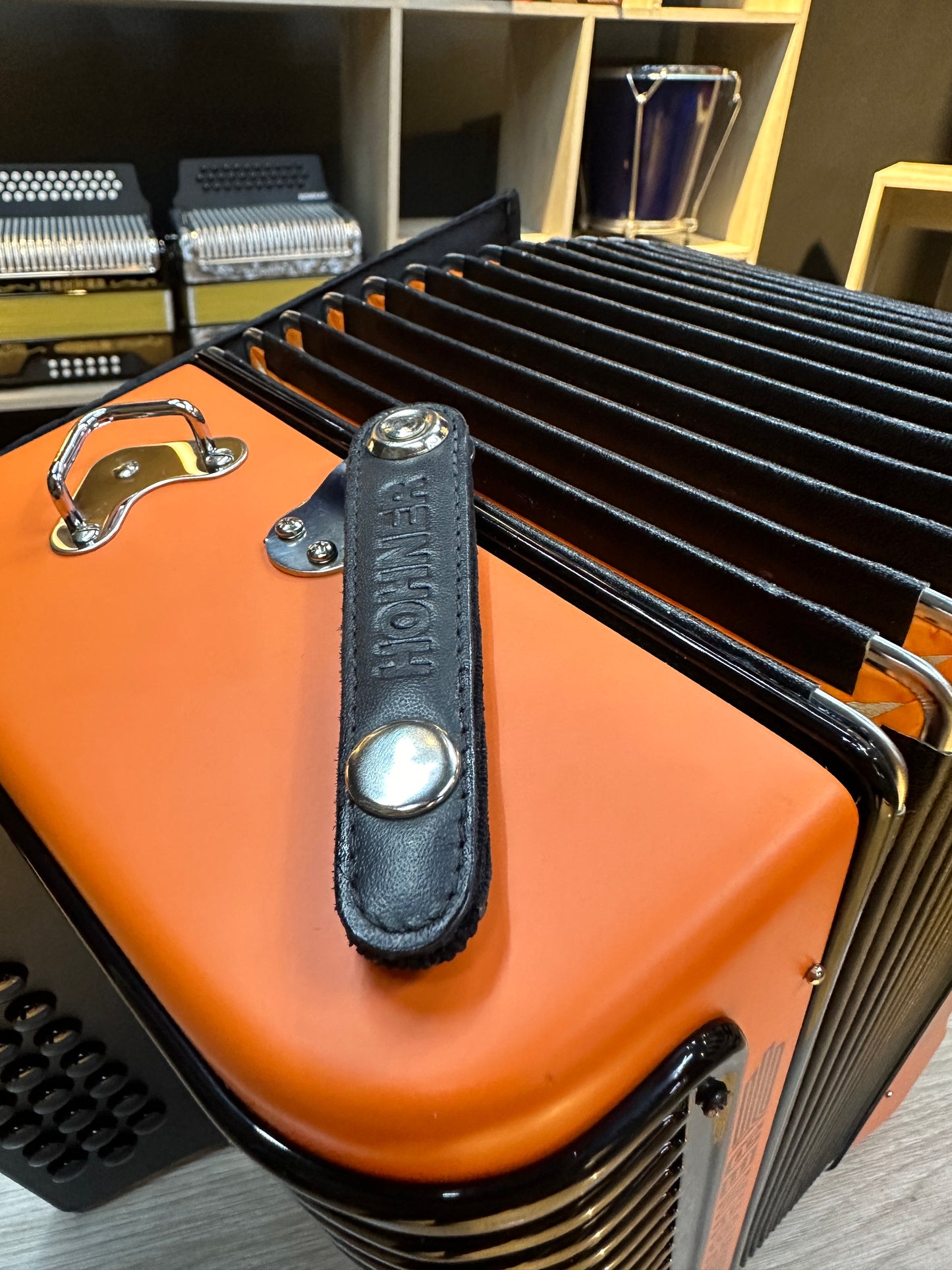 ACORDEON HOHNER COMBO  REY ORANGE